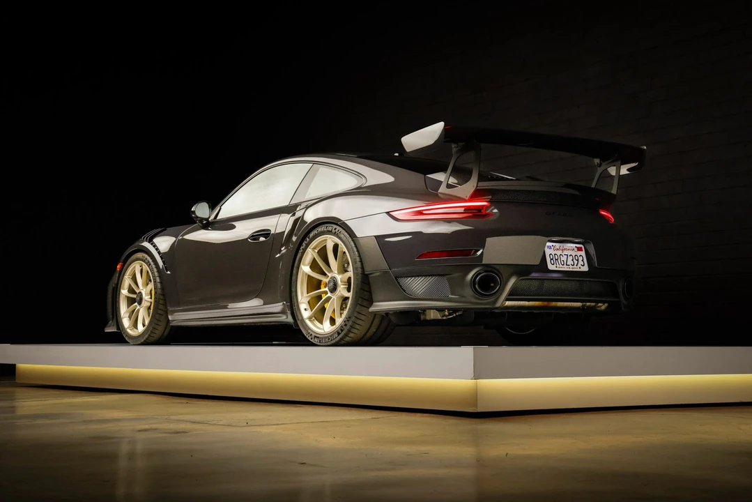 2018 Porsche 991 GT2 RS - Image 26 of 31