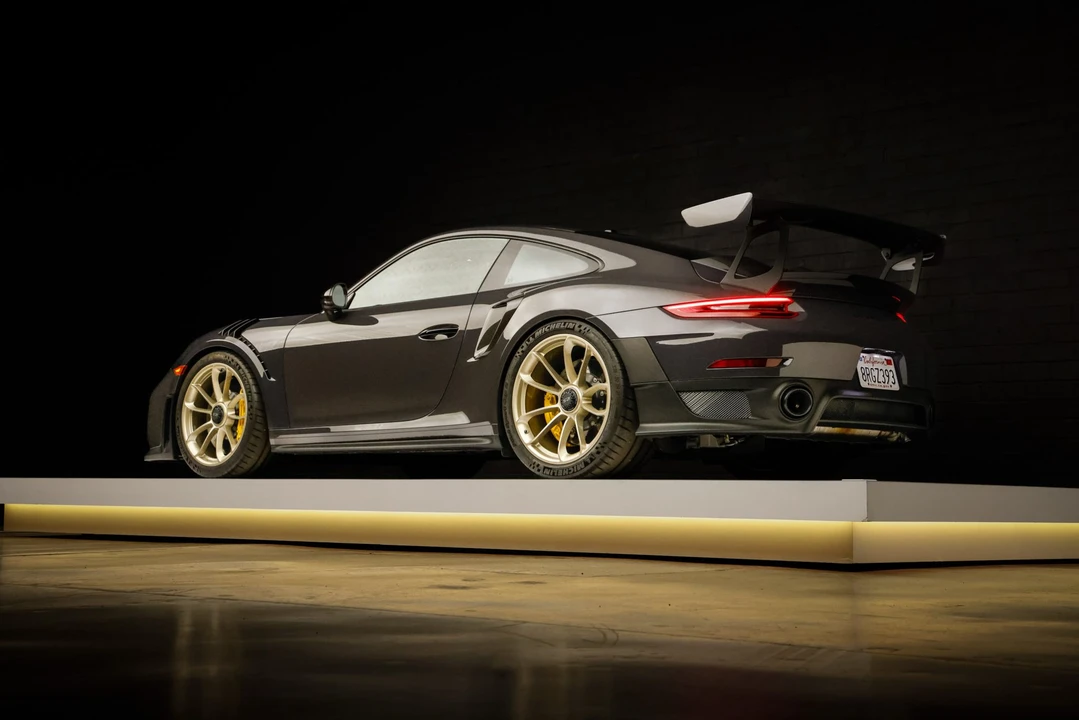 2018 Porsche 991 GT2 RS - Image 27 of 31