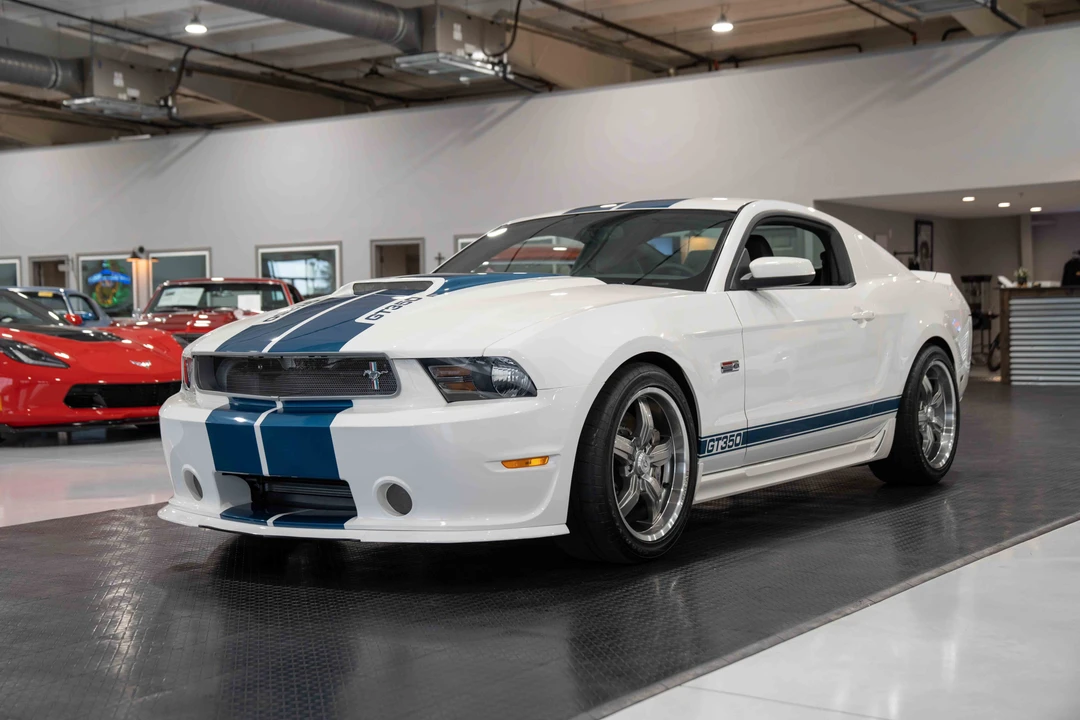 2011 Ford S197 Mustang - Image 5 of 31