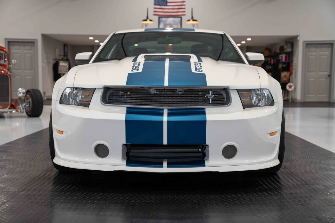 2011 Ford S197 Mustang - Image 3 of 31