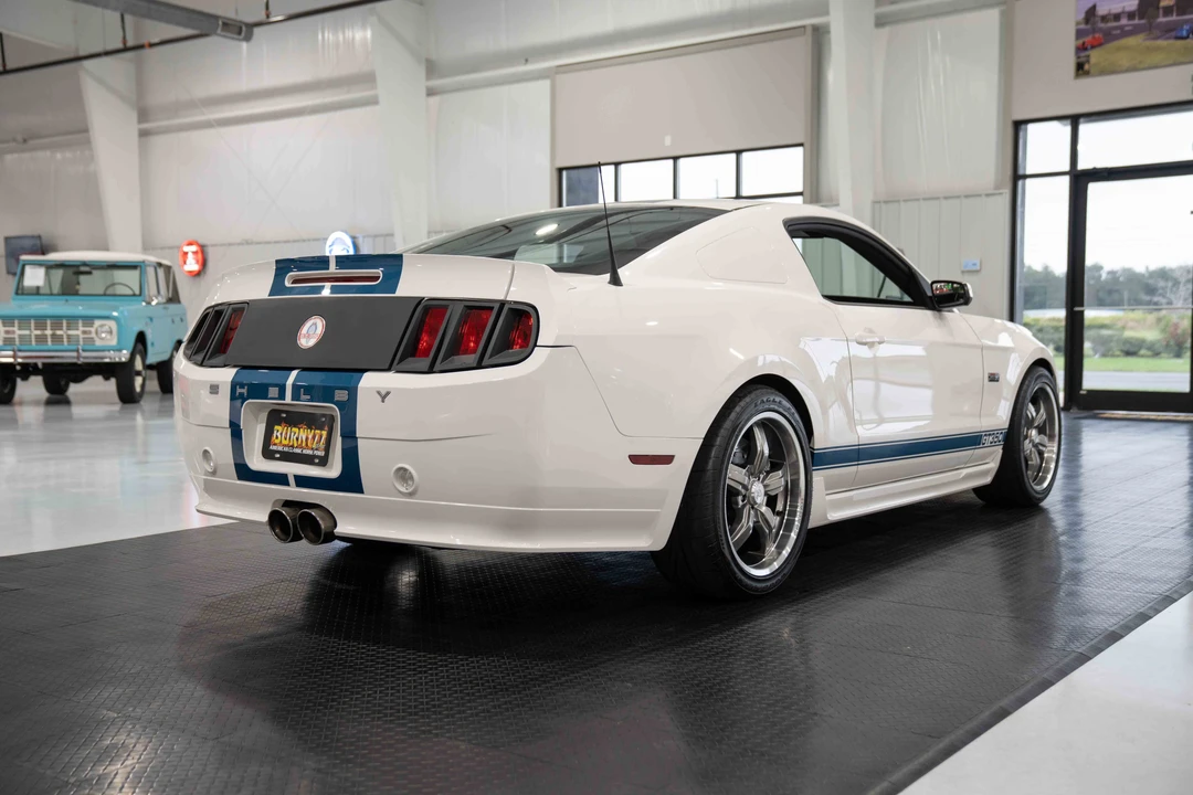 2011 Ford S197 Mustang - Image 13 of 31