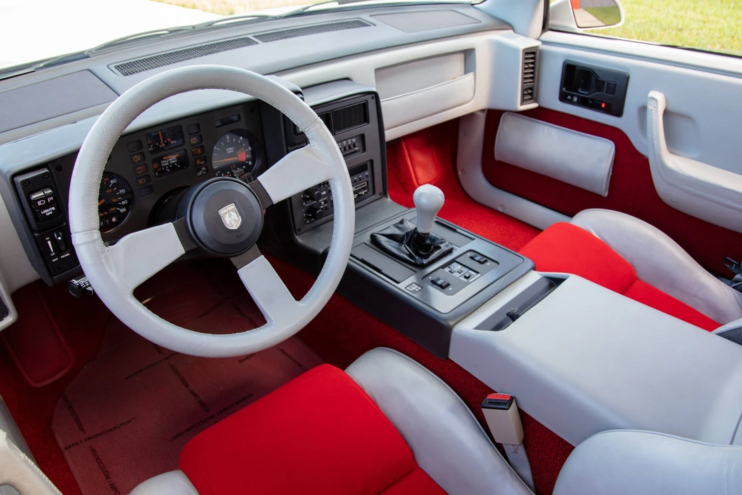 1984 Pontiac Fiero - Image 31 of 31