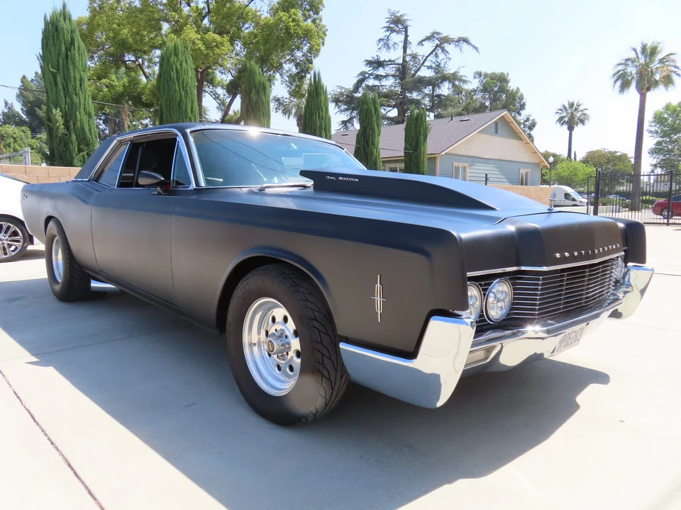 1966 Lincoln Continental 4th Gen - Image 8 of 31