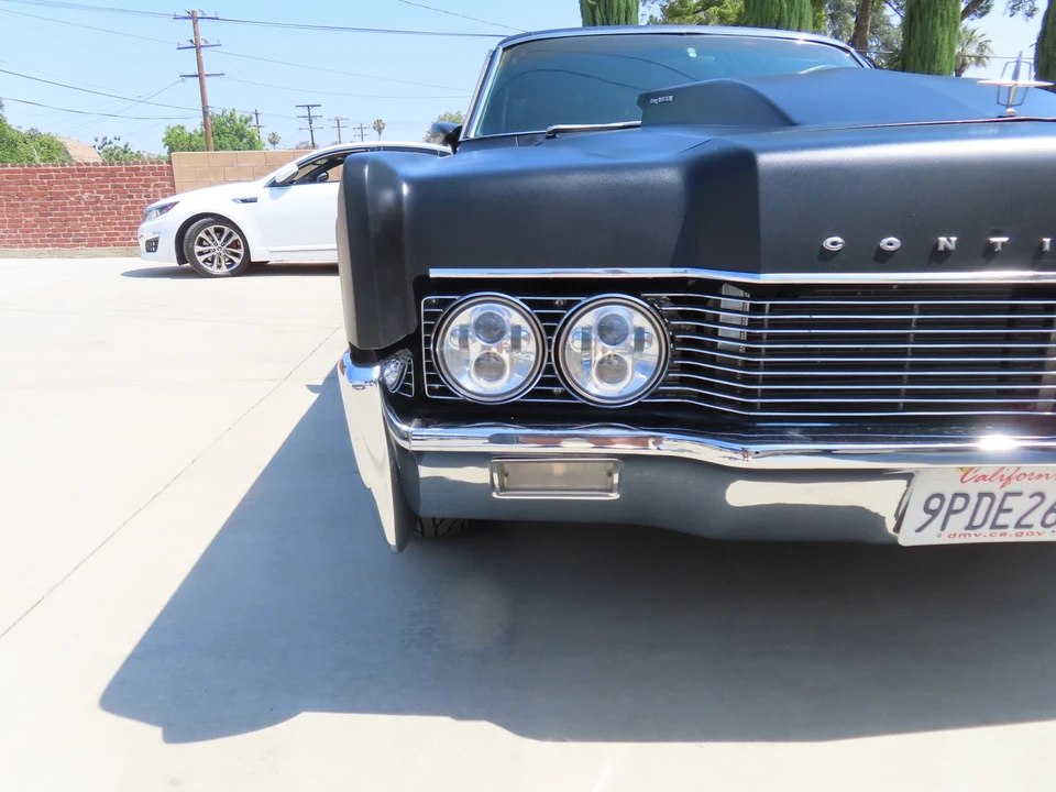 1966 Lincoln Continental 4th Gen - Image 11 of 31