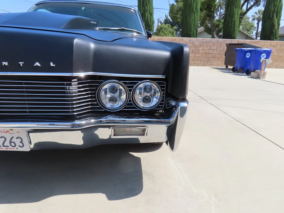 1966 Lincoln Continental 4th Gen - Image 12 of 31