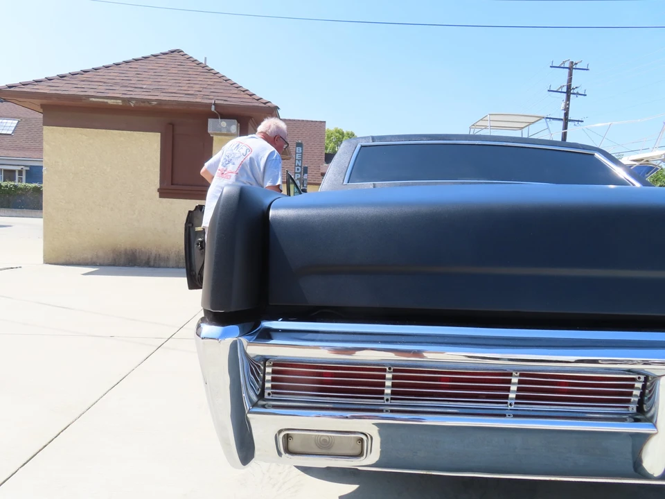1966 Lincoln Continental 4th Gen - Image 14 of 31