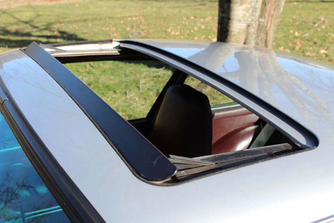 1988 Porsche 930 Turbo - Image 28 of 31