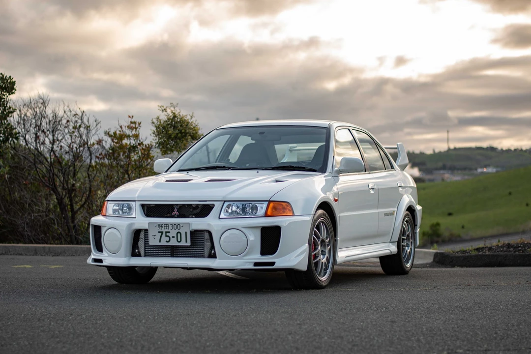 1998 Mitsubishi Lancer Evolution V 6th Gen - Image 29 of 31