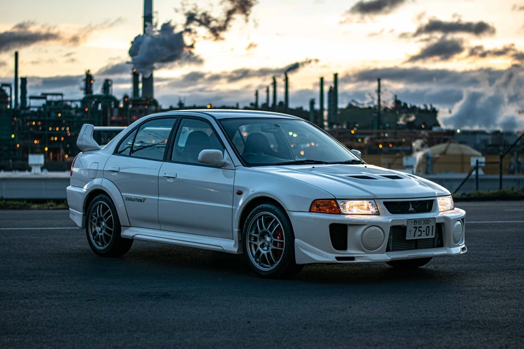 1998 Mitsubishi Lancer Evolution V 6th Gen - Image 9 of 31