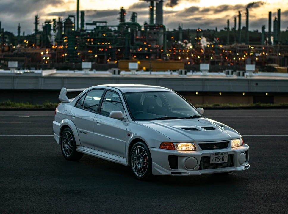 1998 Mitsubishi Lancer Evolution V 6th Gen - Image 11 of 31