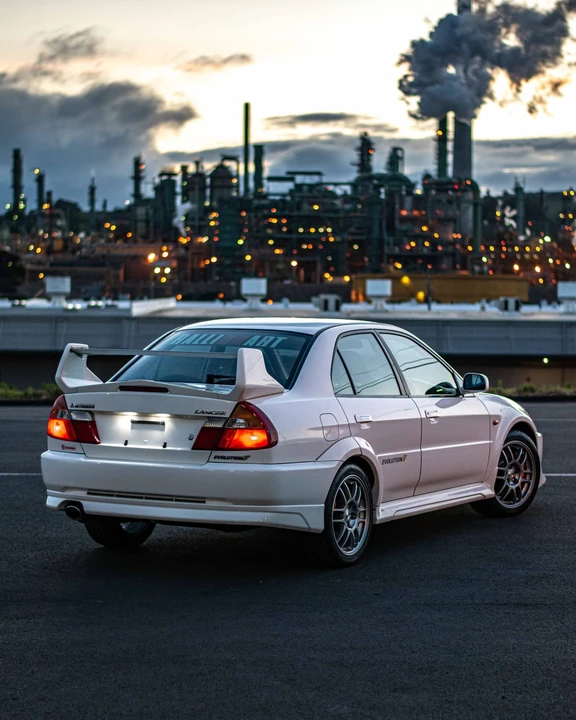 1998 Mitsubishi Lancer Evolution V 6th Gen - Image 21 of 31