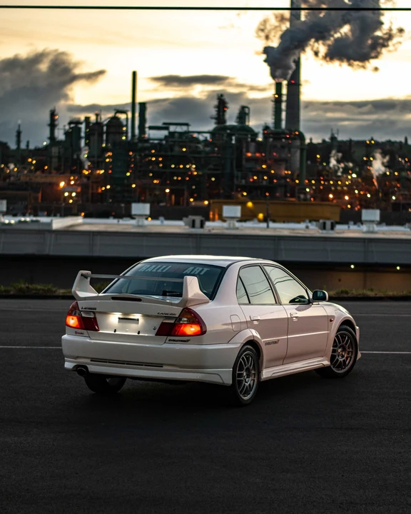 1998 Mitsubishi Lancer Evolution V 6th Gen - Image 22 of 31