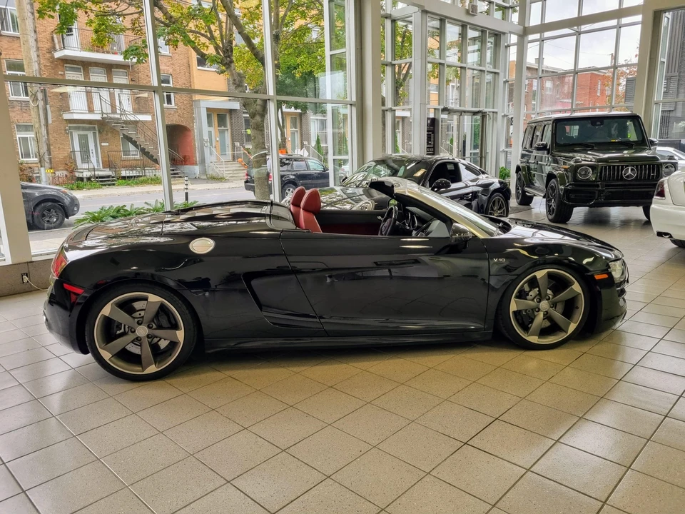 2011 Audi 42 R8 - Image 9 of 31