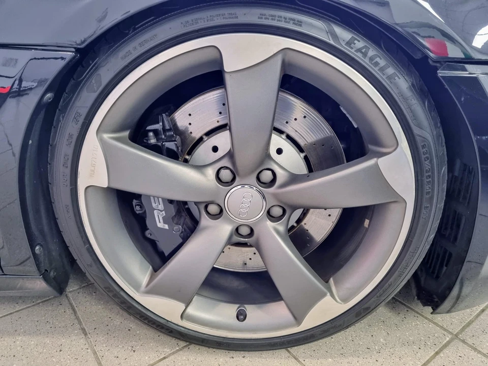 2011 Audi 42 R8 - Image 30 of 31