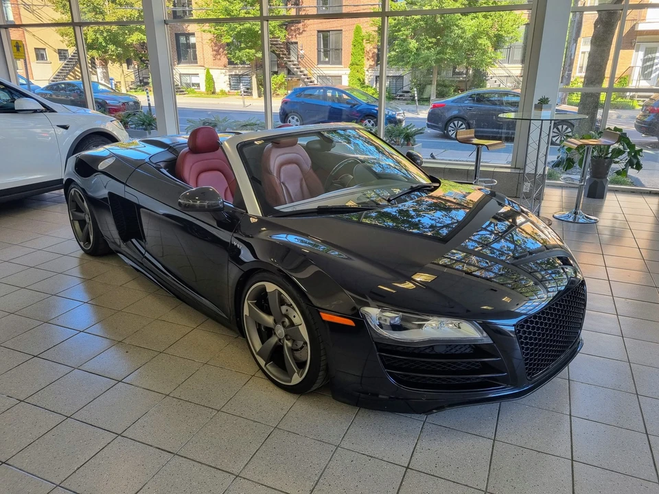 2011 Audi 42 R8 - Image 8 of 31