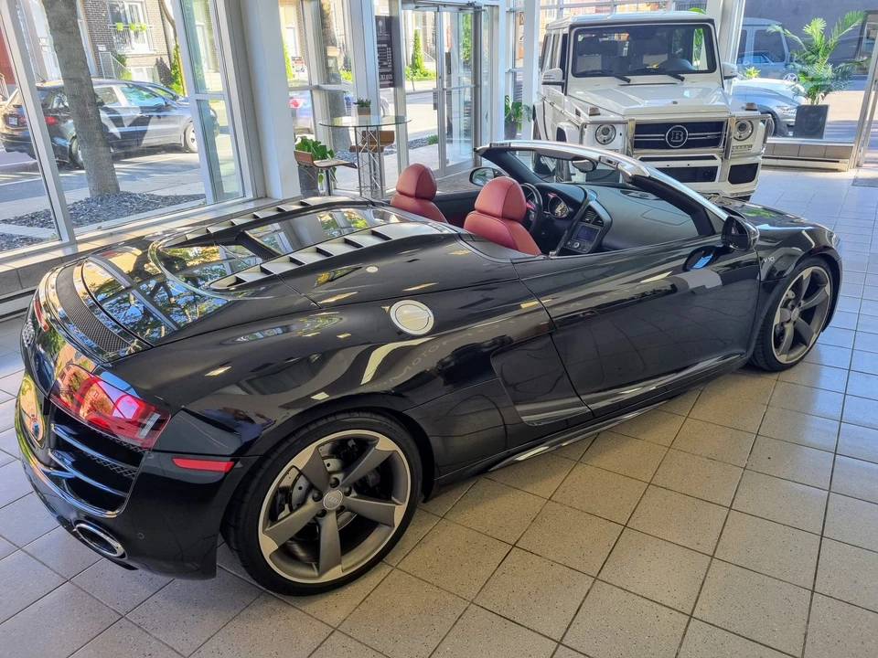 2011 Audi 42 R8 - Image 10 of 31