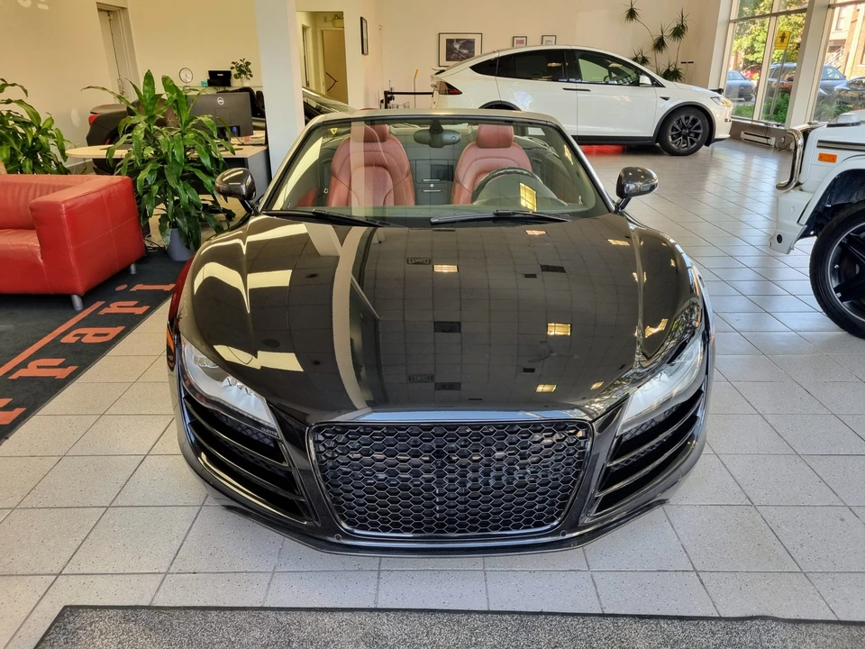 2011 Audi 42 R8 - Image 6 of 31
