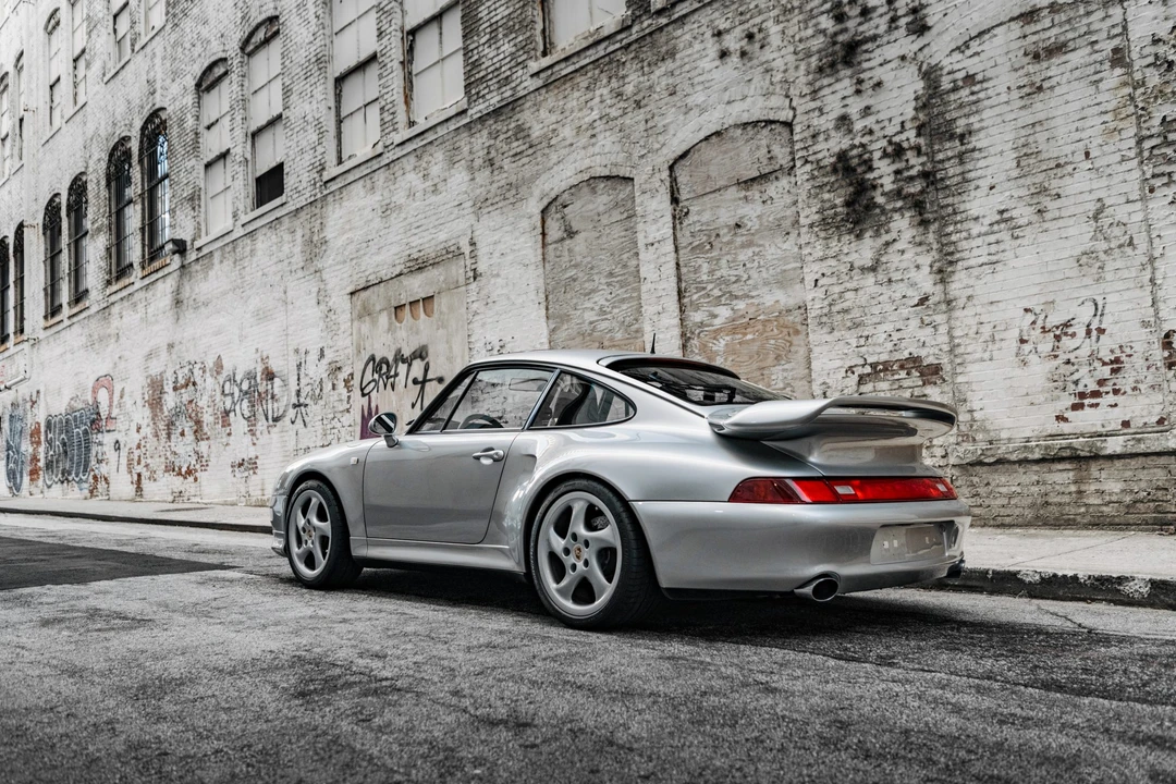 1997 Porsche 993 Carrera - Image 12 of 31