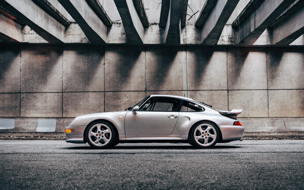 1997 Porsche 993 Carrera - Image 4 of 31