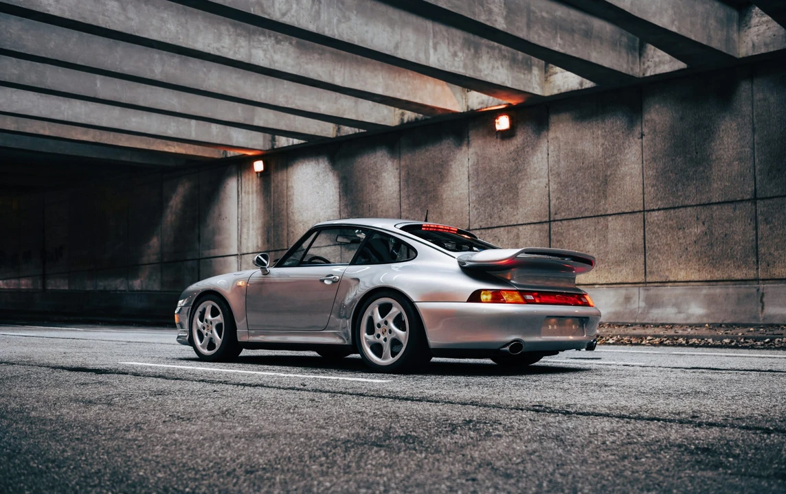 1997 Porsche 993 Carrera - Image 5 of 31
