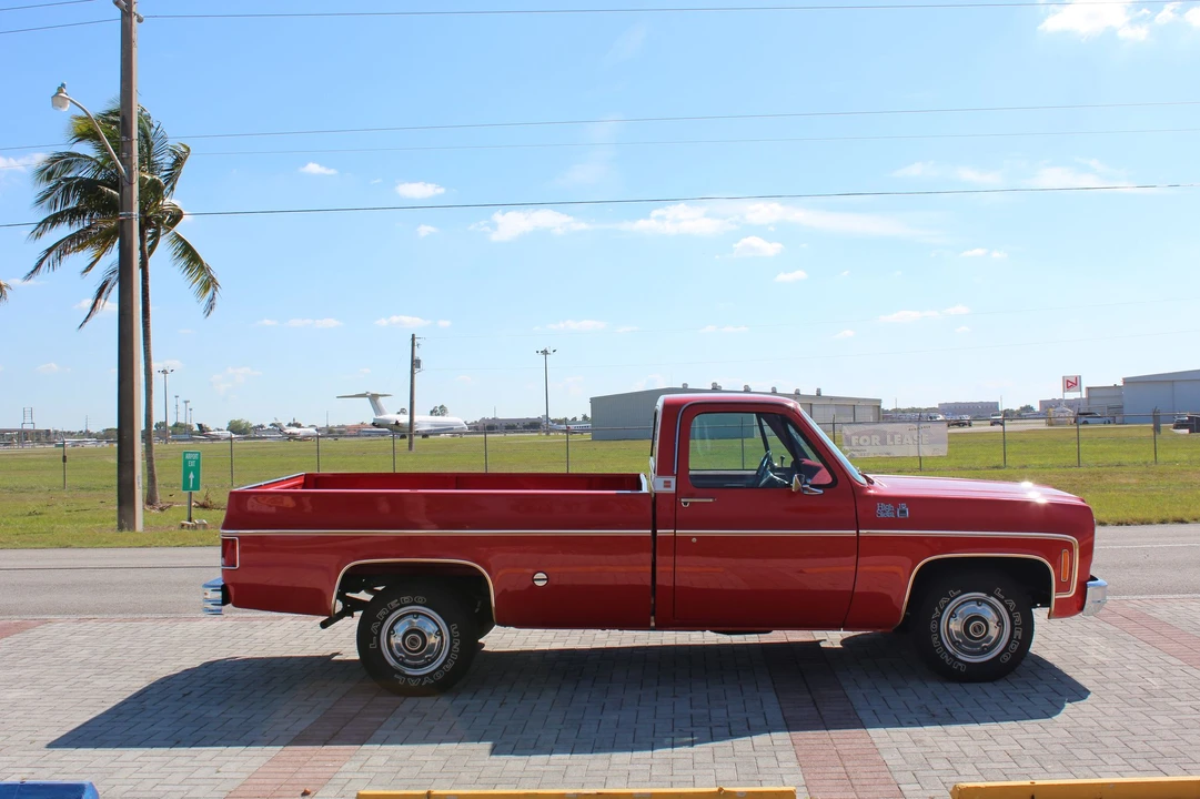 1977 GMC C/K 3rd Gen - Image 9 of 31