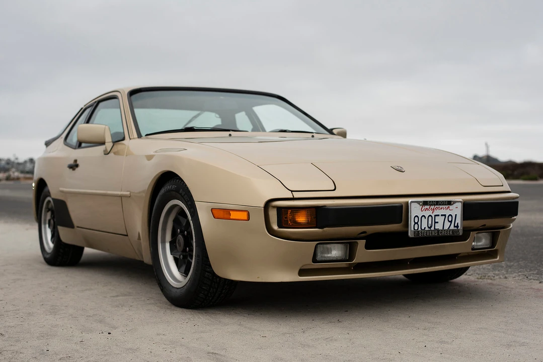 1984 Porsche 944 - Image 13 of 31