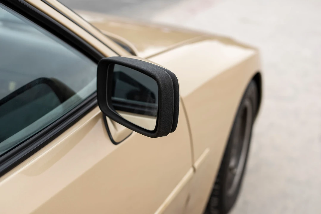 1984 Porsche 944 - Image 23 of 31