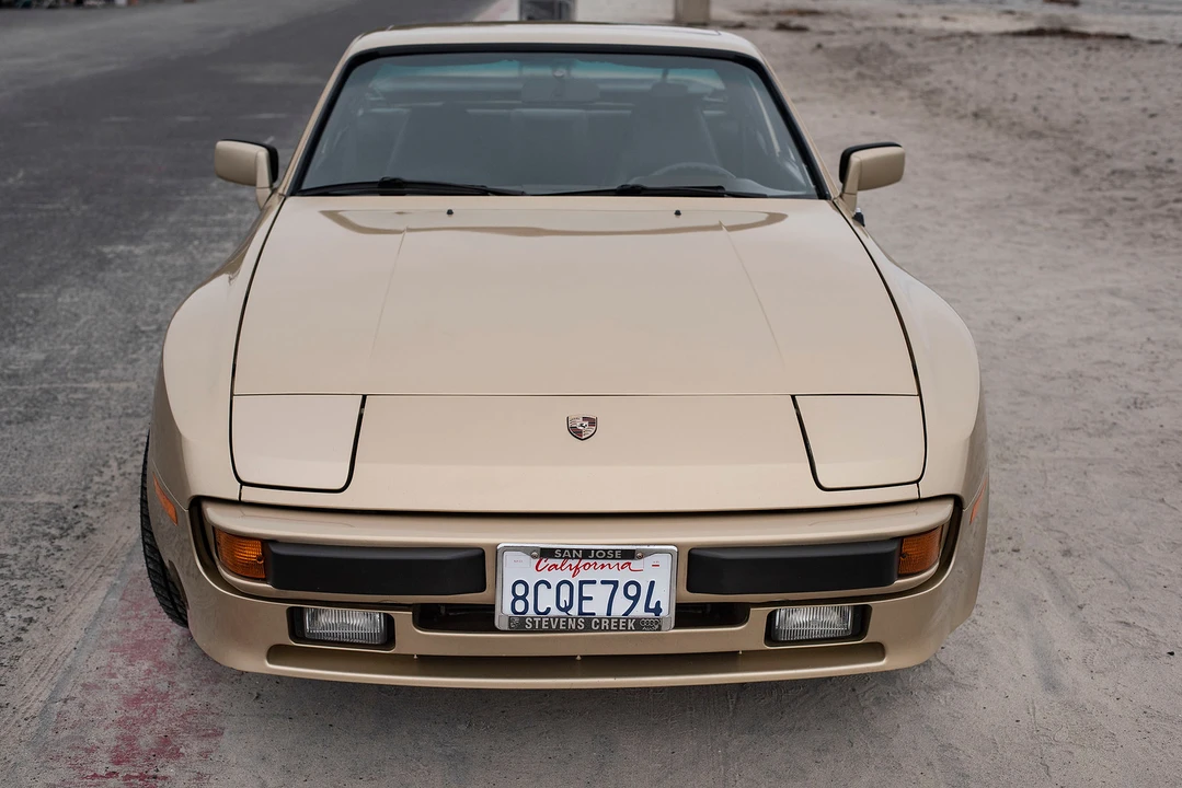 1984 Porsche 944 - Image 16 of 31
