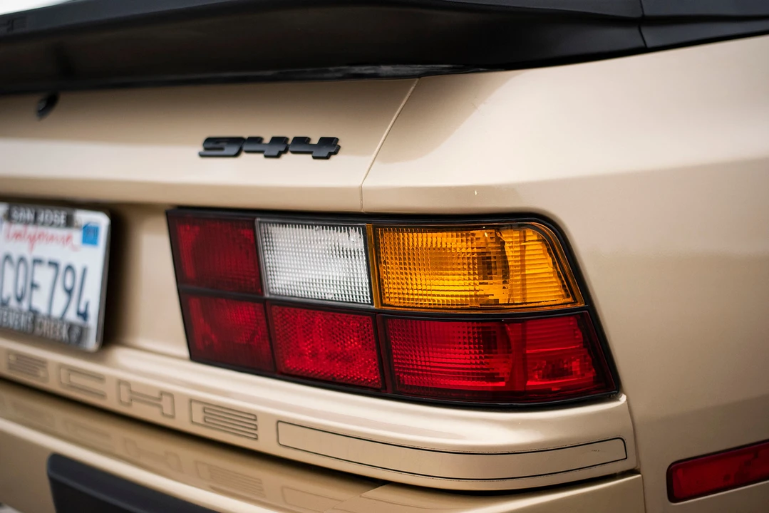 1984 Porsche 944 - Image 30 of 31