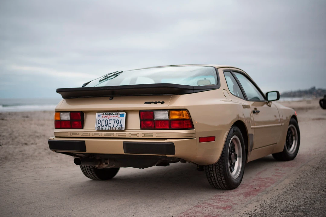 1984 Porsche 944 - Image 9 of 31