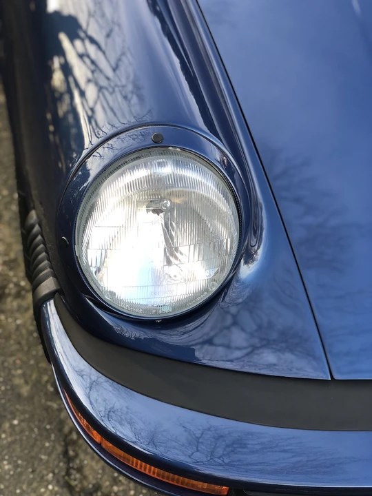1988 Porsche 911 Carrera 3.2 - Image 25 of 31