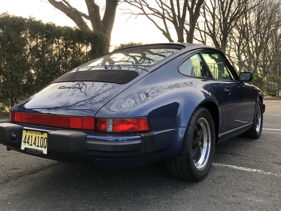 1988 Porsche 911 Carrera 3.2 - Image 11 of 31