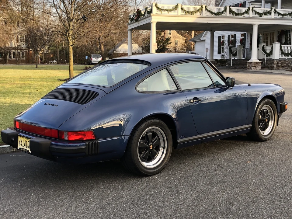 1988 Porsche 911 Carrera 3.2 - Image 13 of 31