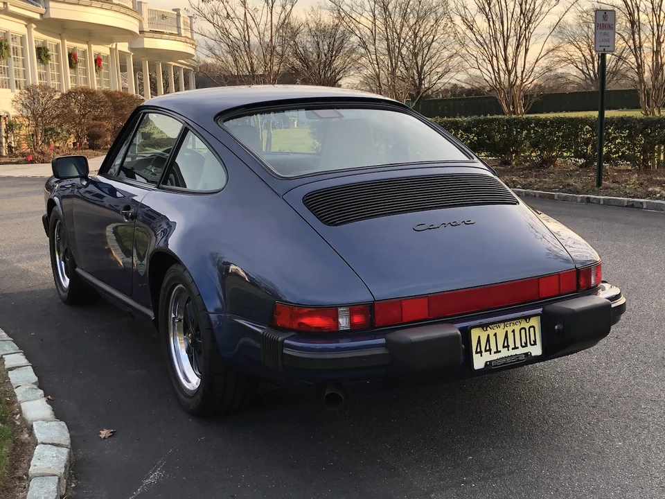 1988 Porsche 911 Carrera 3.2 - Image 8 of 31