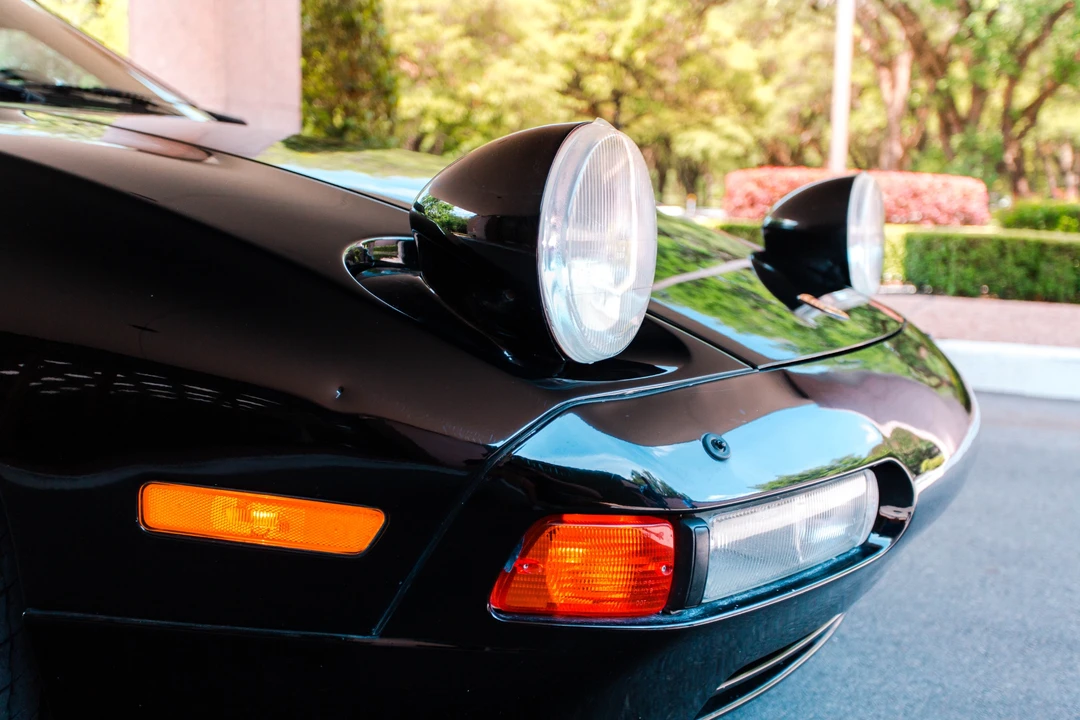 1990 Porsche 928 GT - Image 18 of 31