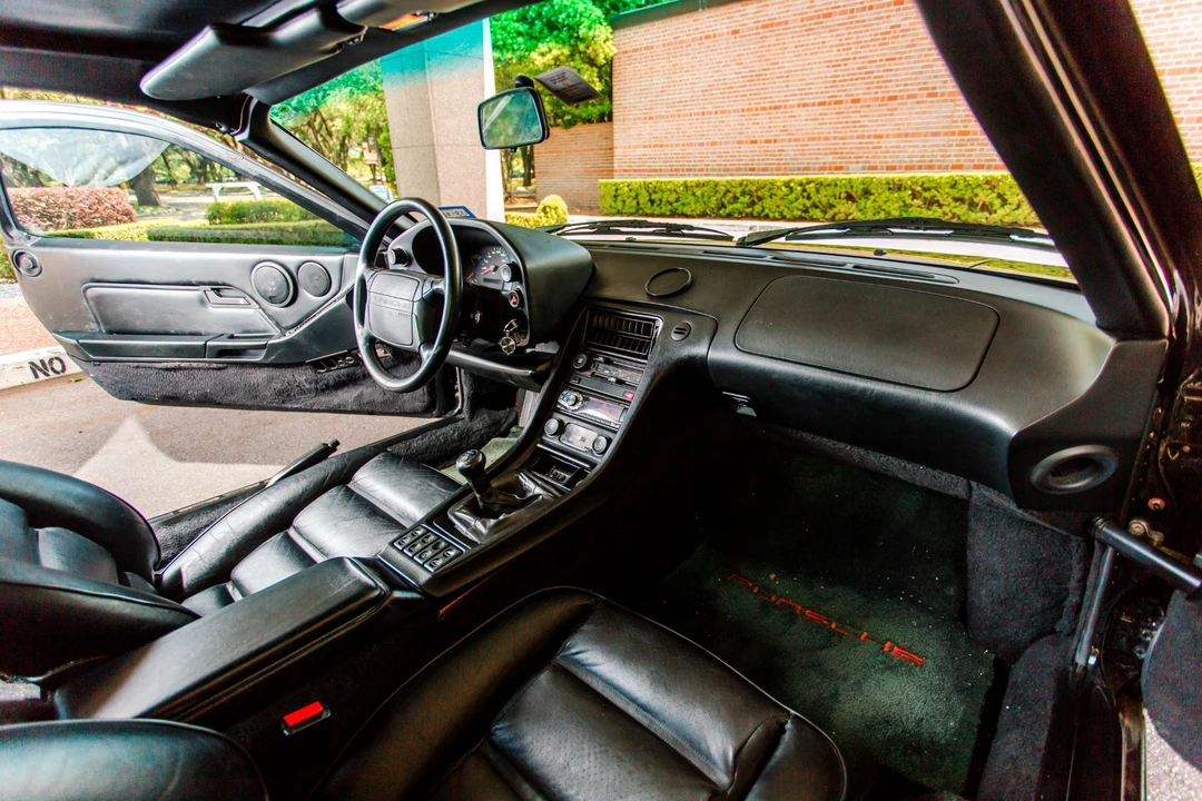 1990 Porsche 928 GT - Image 28 of 31