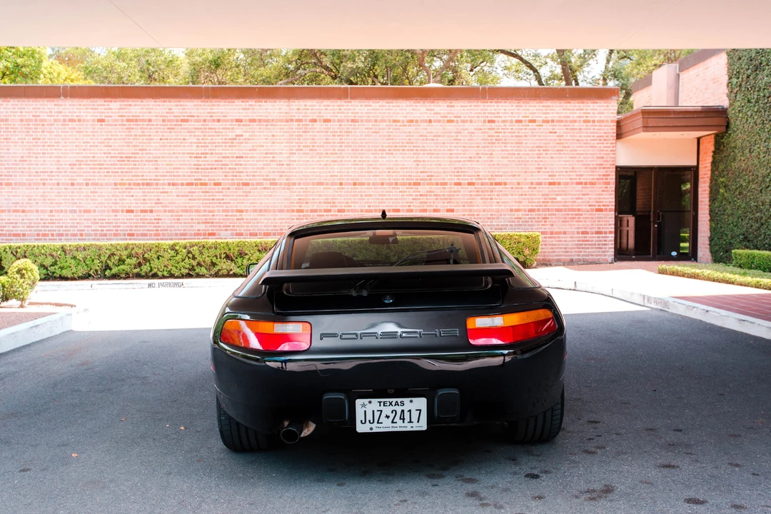 1990 Porsche 928 GT - Image 10 of 31