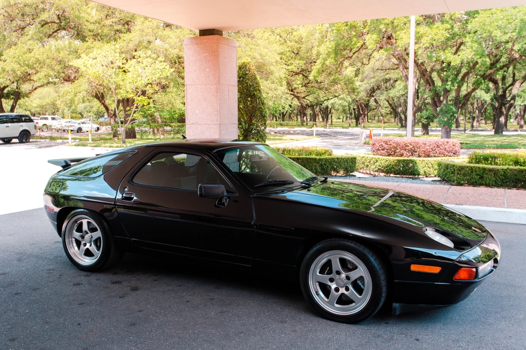 1990 Porsche 928 GT - Image 2 of 31