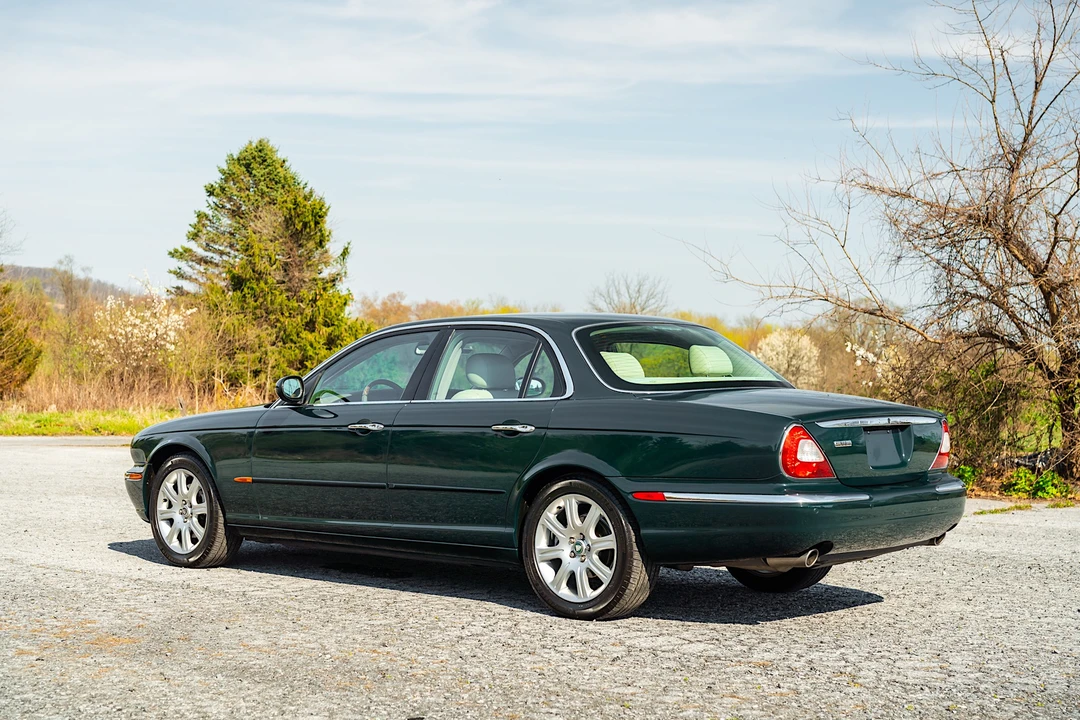 2004 Jaguar X350/X356/X358 XJ - Image 13 of 31