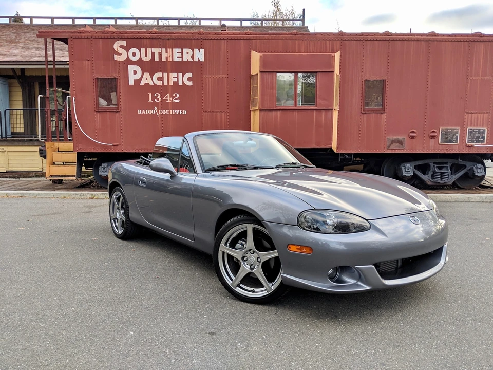 2004 Mazda NB Mazdaspeed MX-5 Miata - Image 9 of 31