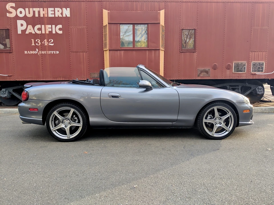 2004 Mazda NB Mazdaspeed MX-5 Miata - Image 11 of 31