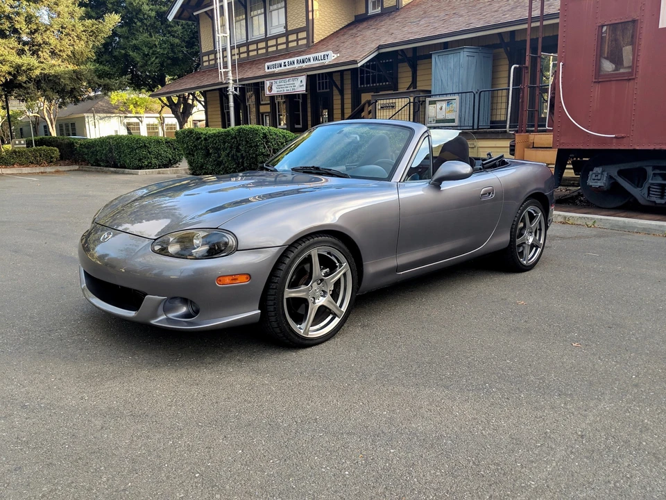 2004 Mazda NB Mazdaspeed MX-5 Miata - Image 18 of 31