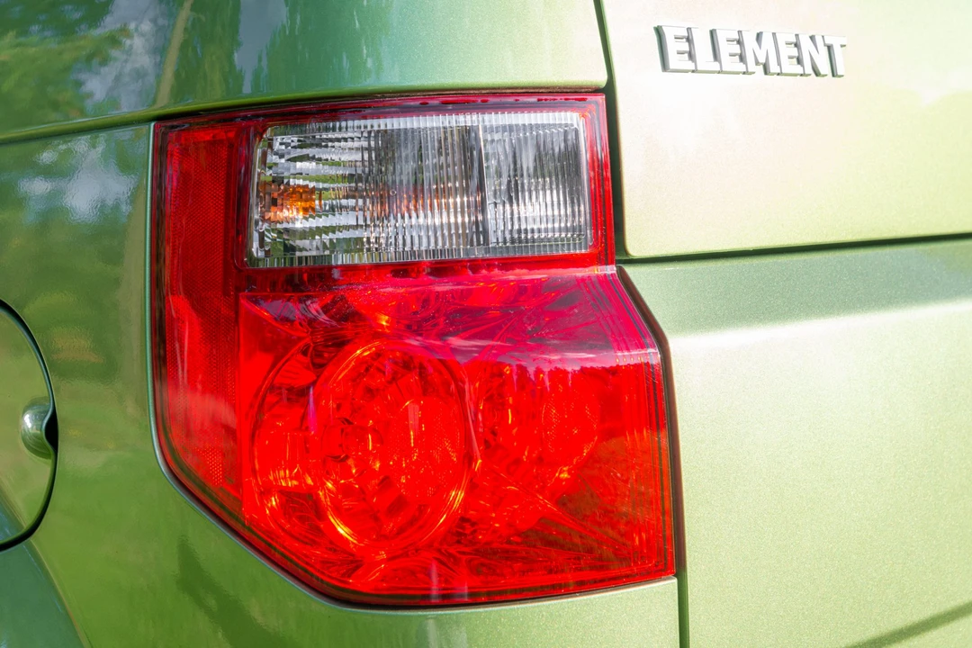 2006 Honda Element - Image 28 of 31