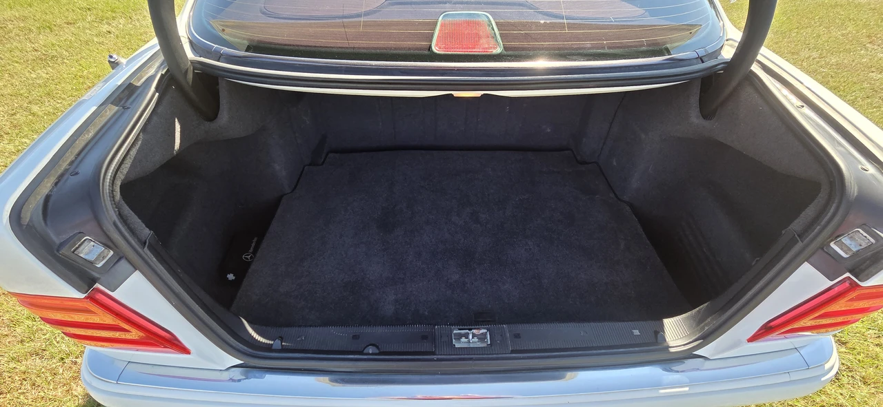 1996 Mercedes-Benz W124 E-Class - Image 31 of 31