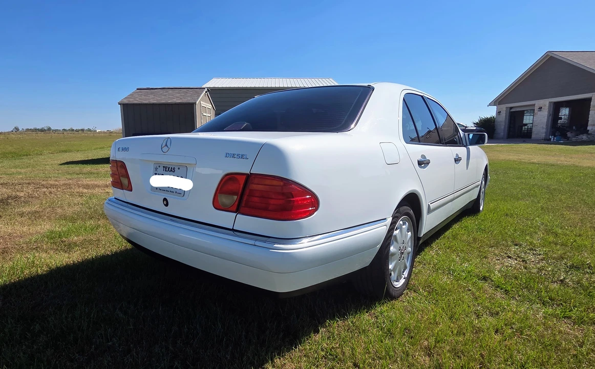1996 Mercedes-Benz W124 E-Class - Image 7 of 31