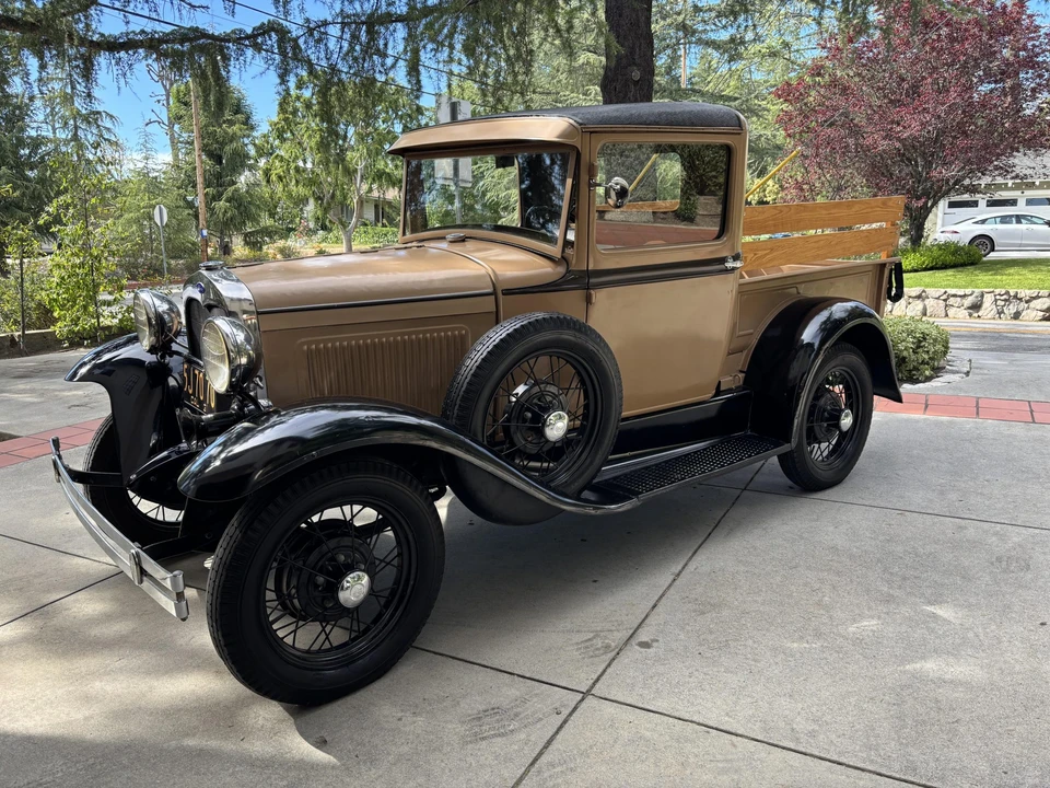1931 Ford Model A Pickup & Model AA - Image 3 of 31