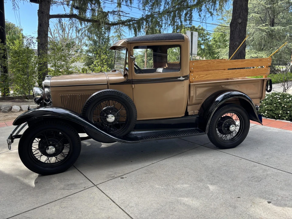 1931 Ford Model A Pickup & Model AA - Image 4 of 31