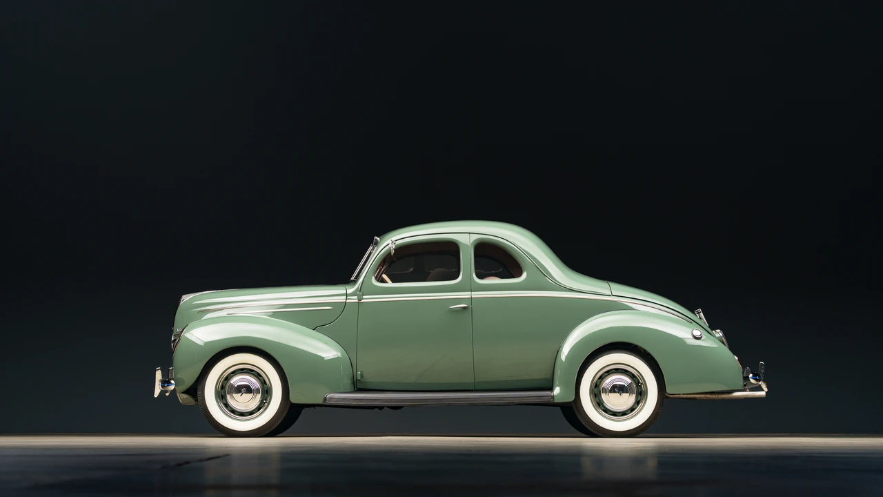 1939 Ford Standard & Deluxe & Super Deluxe - Image 10 of 31