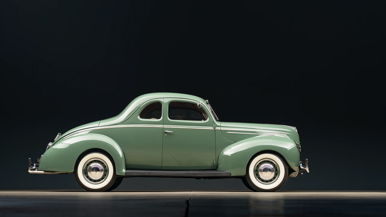 1939 Ford Standard & Deluxe & Super Deluxe - Image 12 of 31