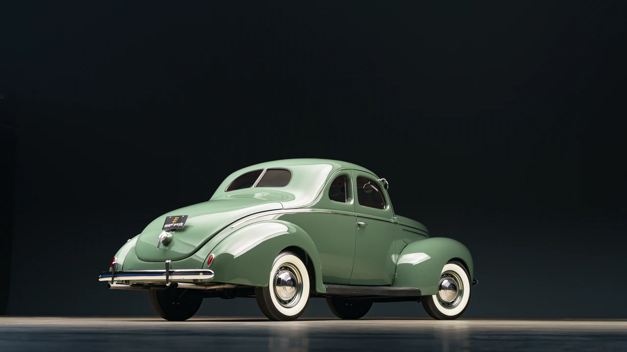 1939 Ford Standard & Deluxe & Super Deluxe - Image 13 of 31